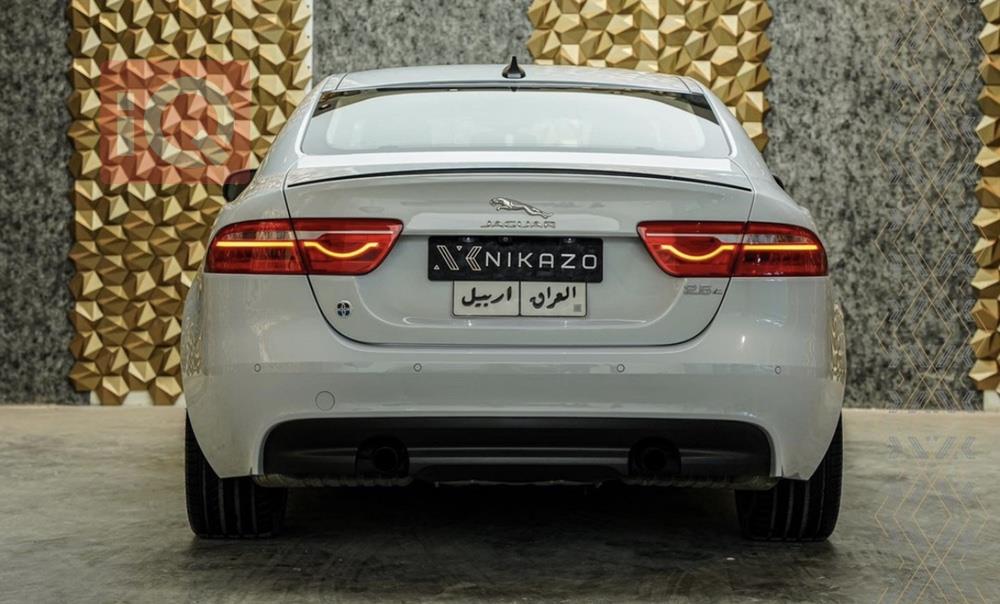 جاگوار XE